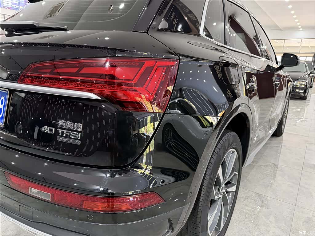 Audi Q5L, 2022 10