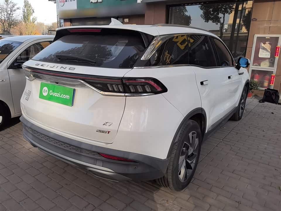 BAIC Beijing X7