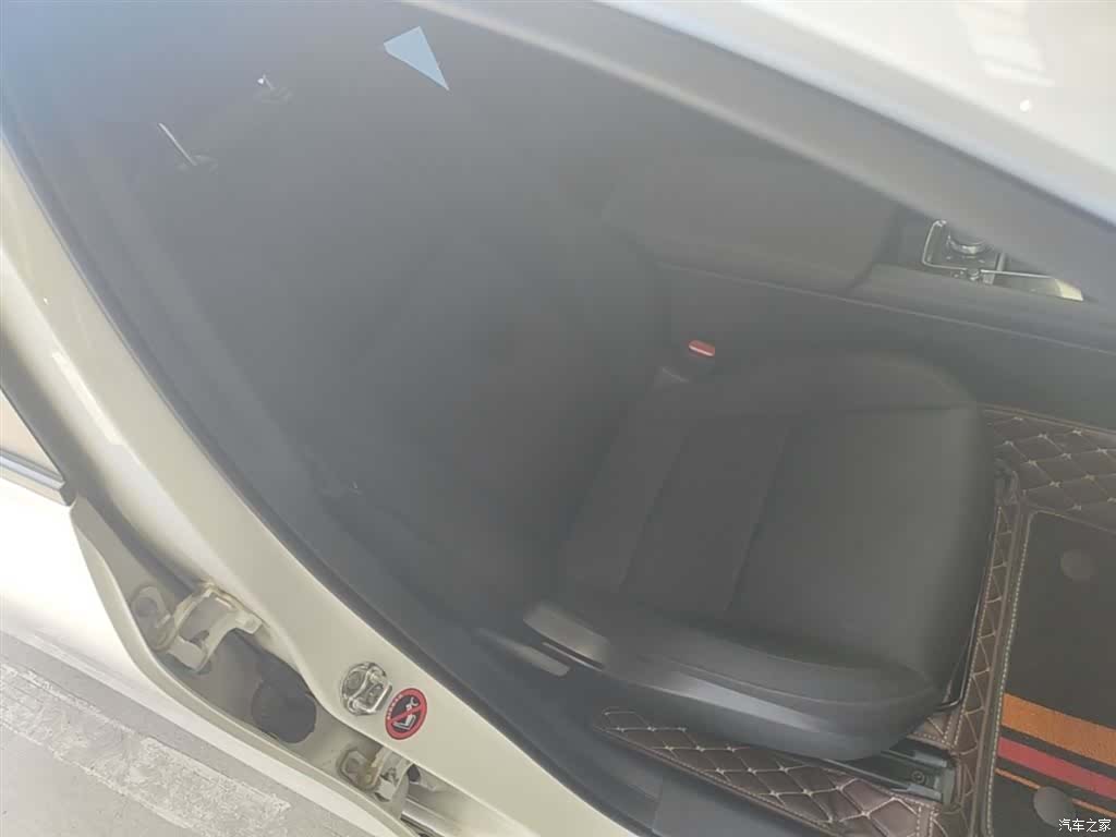 Mazda Mazda3, 2025 25