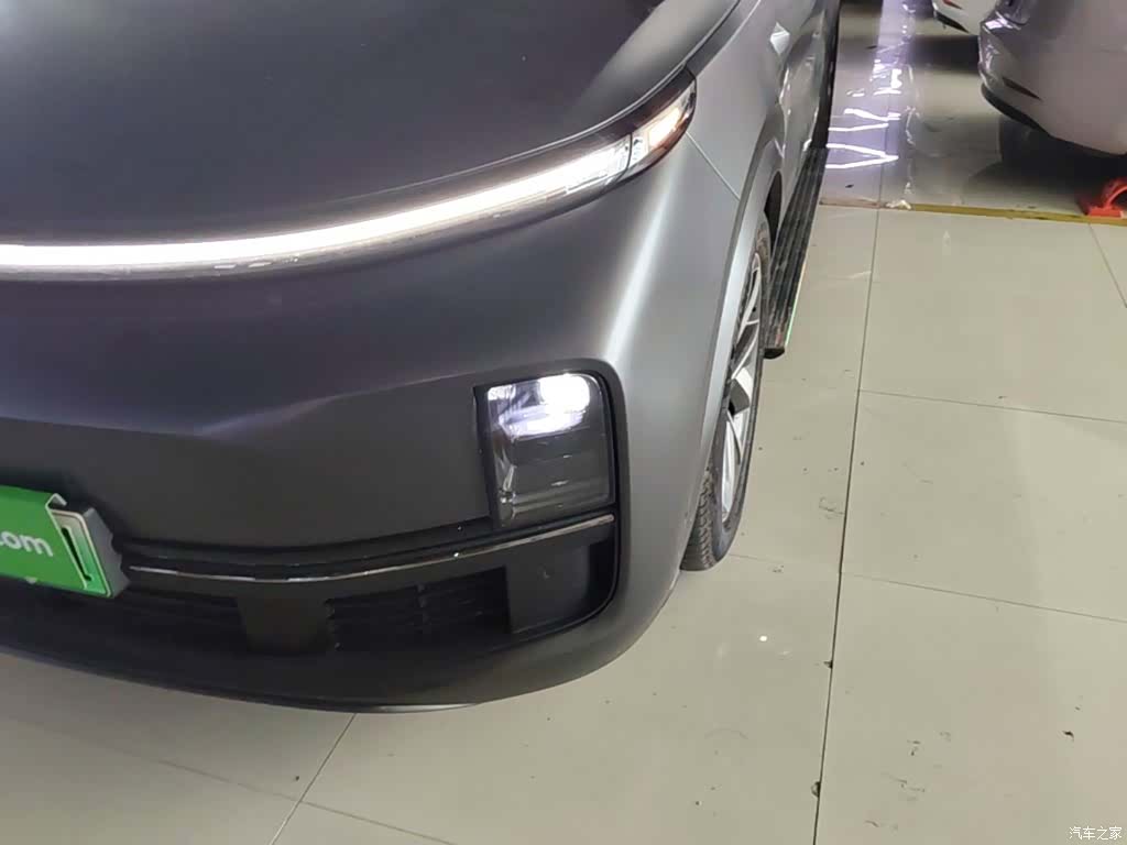 Li Auto L8, 2022 24