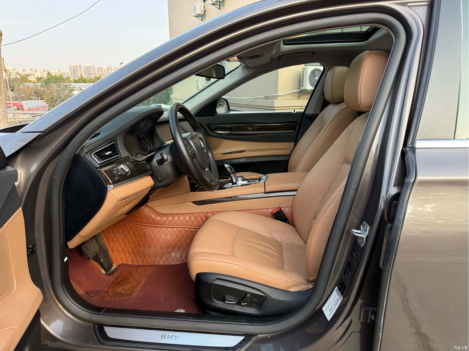 BMW 7 Series, 2013 9