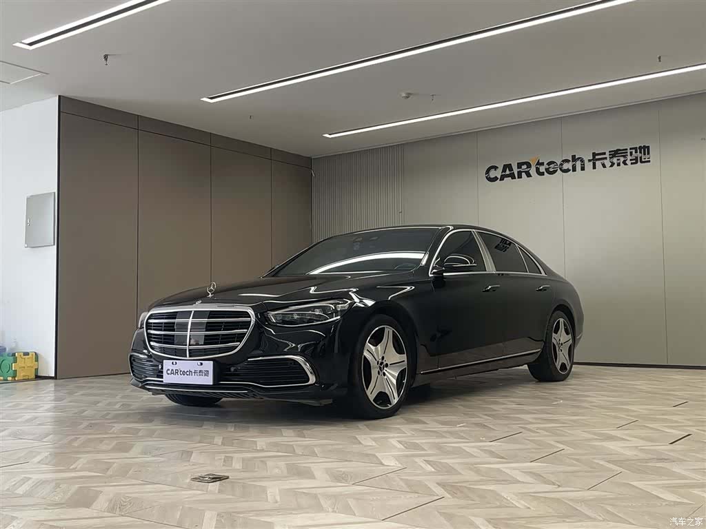 Mercedes-Benz S-Class, 2021 1