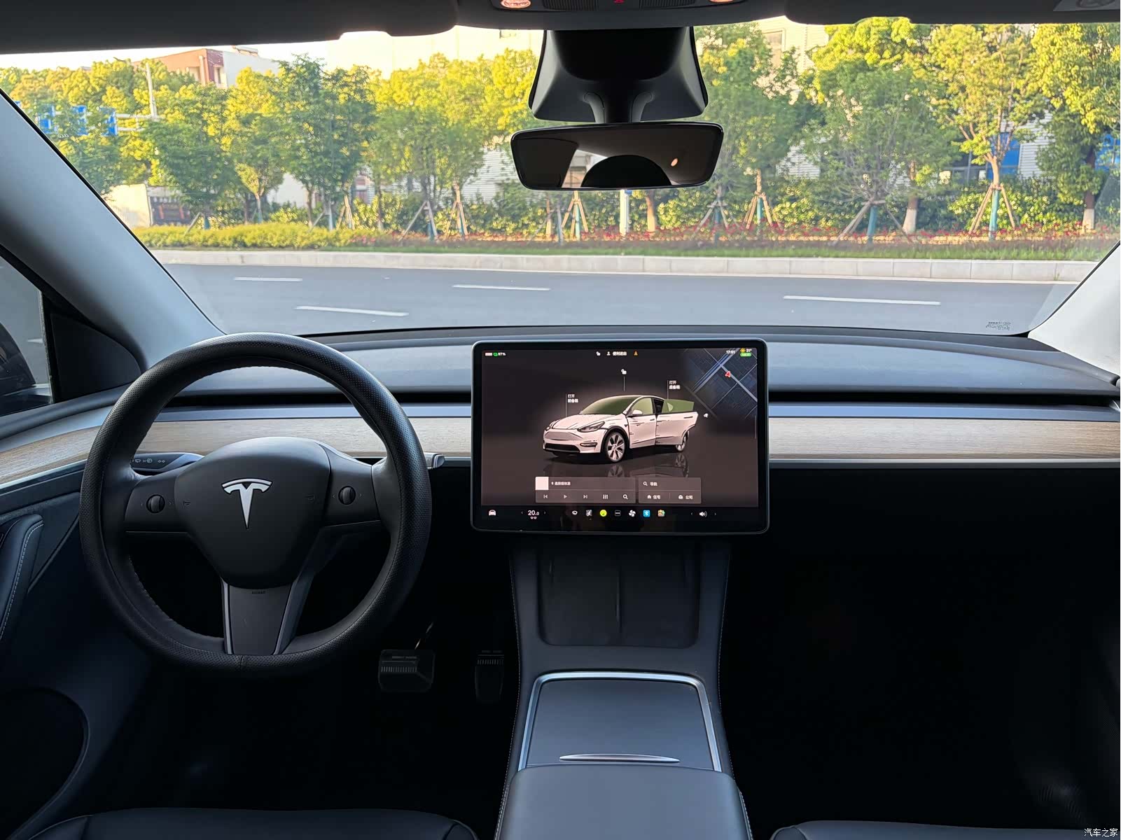 Tesla Model Y, 2022 6