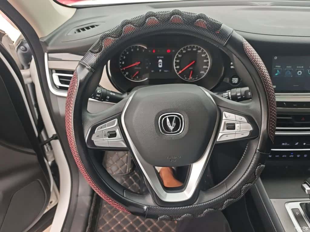 Changan CS35, 2021 11
