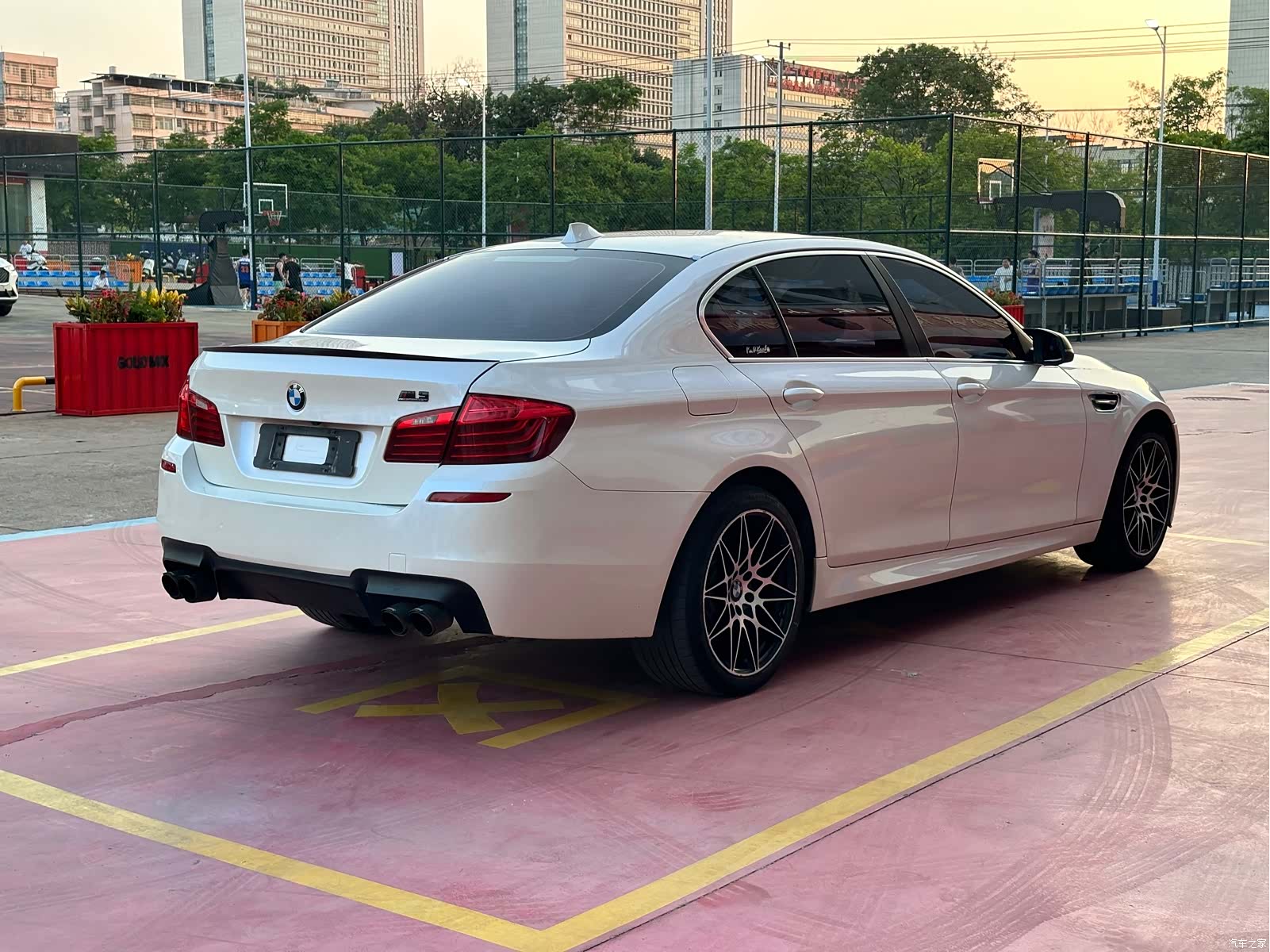 BMW 5 Series, 2016 18