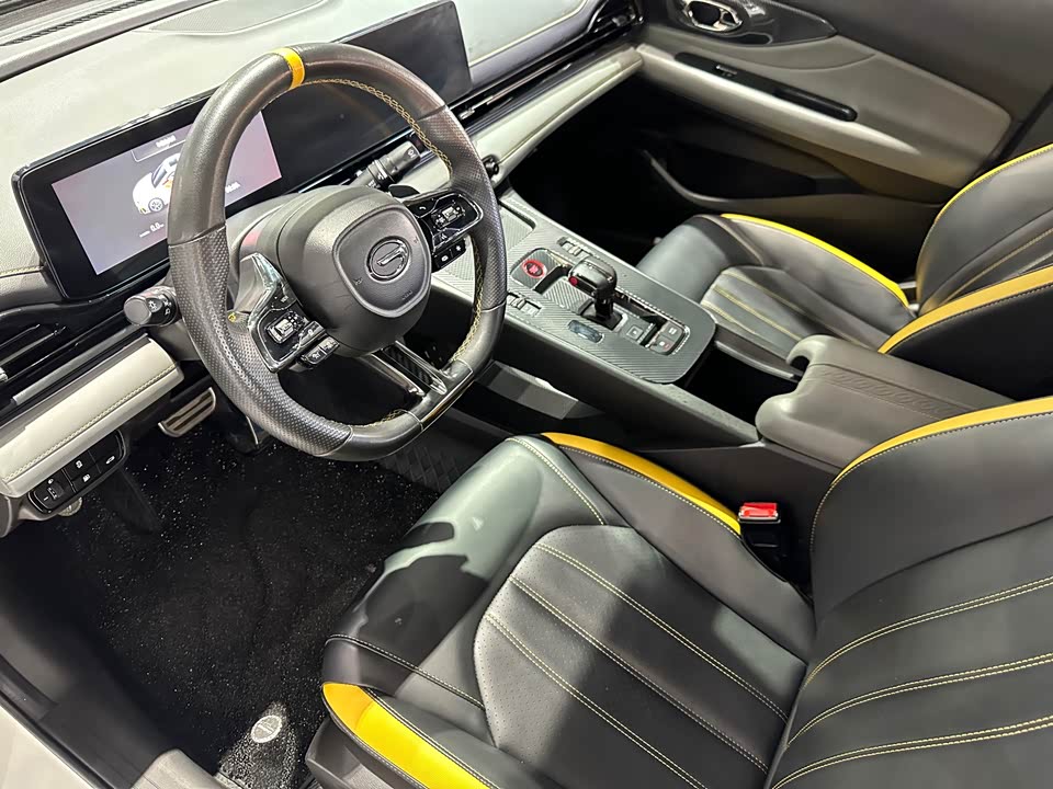 Trumpchi Shadow Leopard