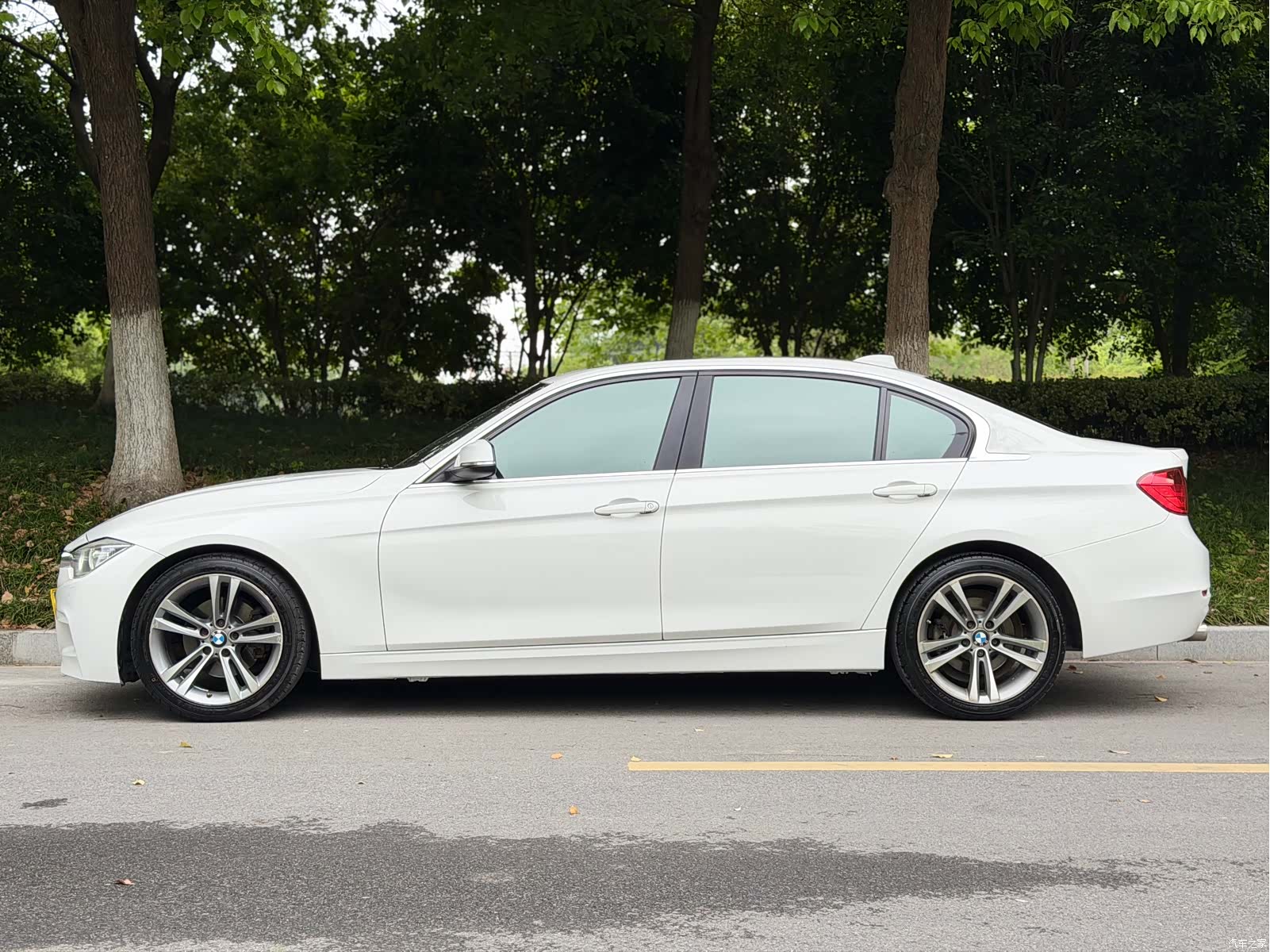 BMW 3 Series, 2015 все фото