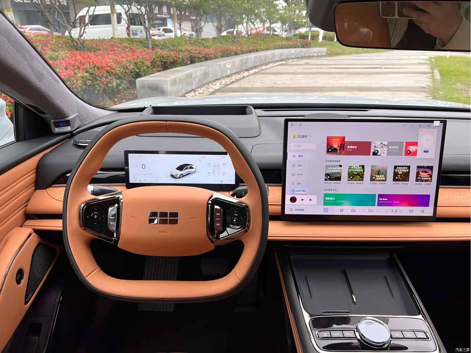 Geely 8, 2025 15
