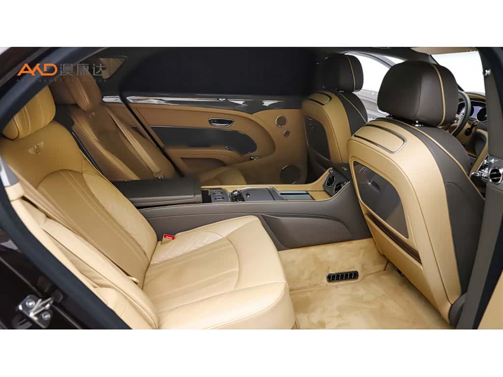 Bentley Mulsanne, 2018 8