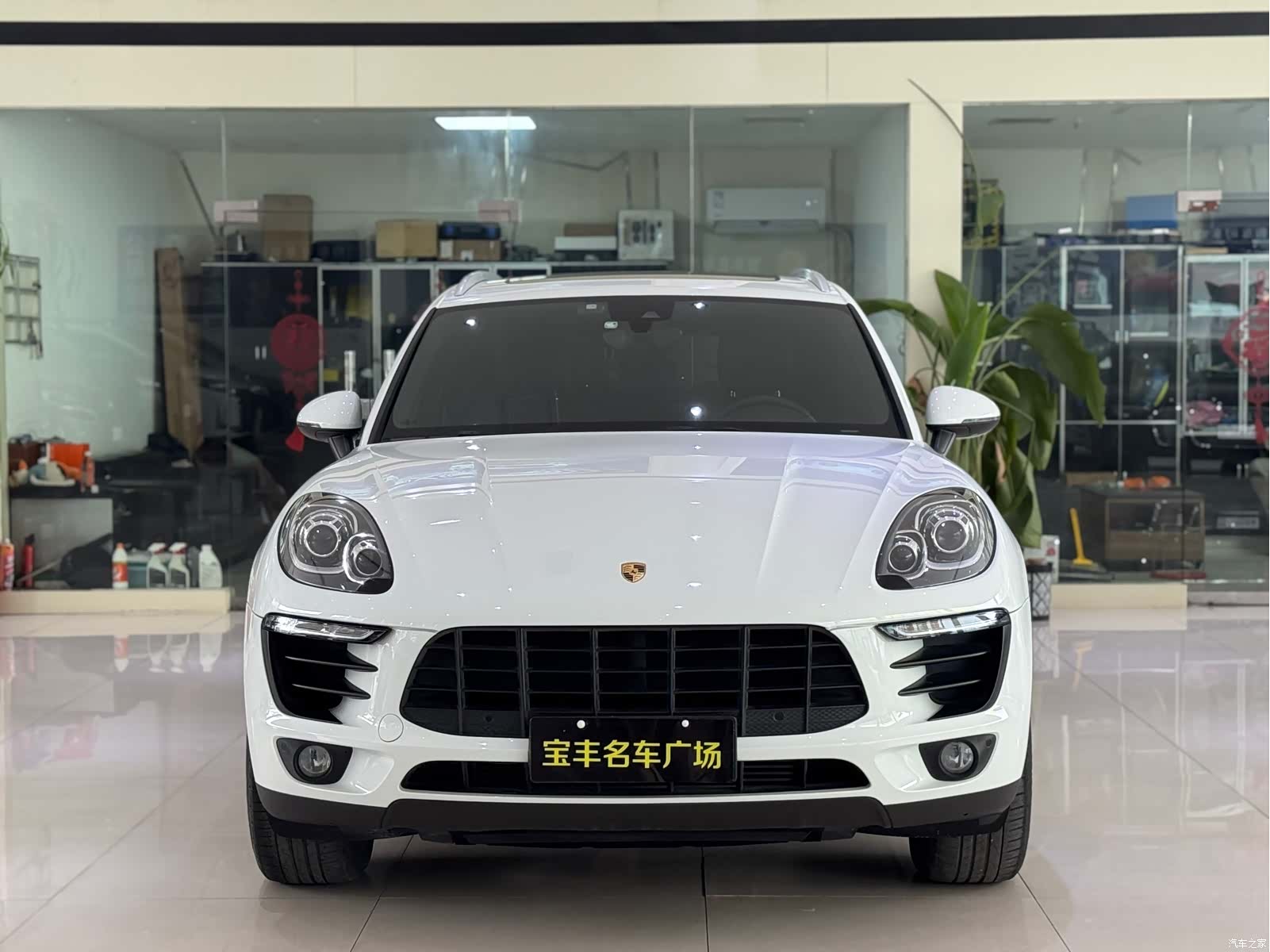 Porsche Macan, 2017 2