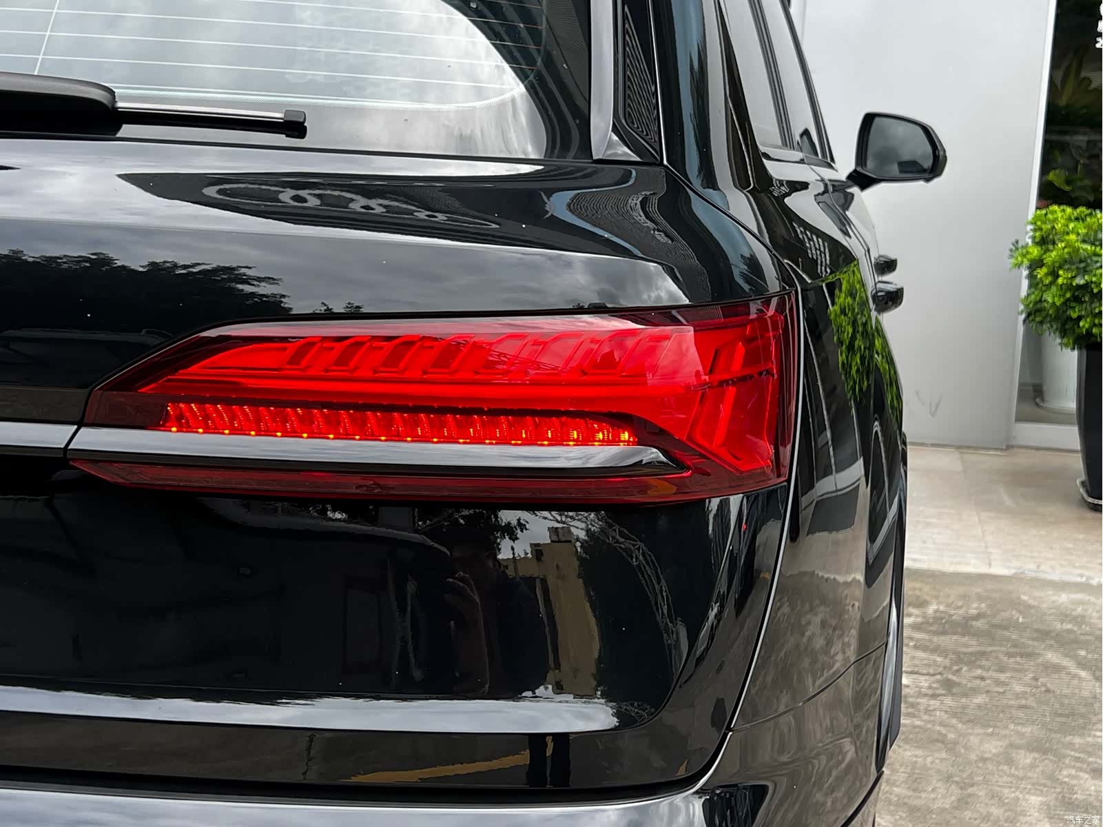 Audi Q7, 2024 8