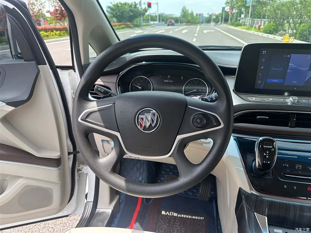 Buick GL8, 2020 8