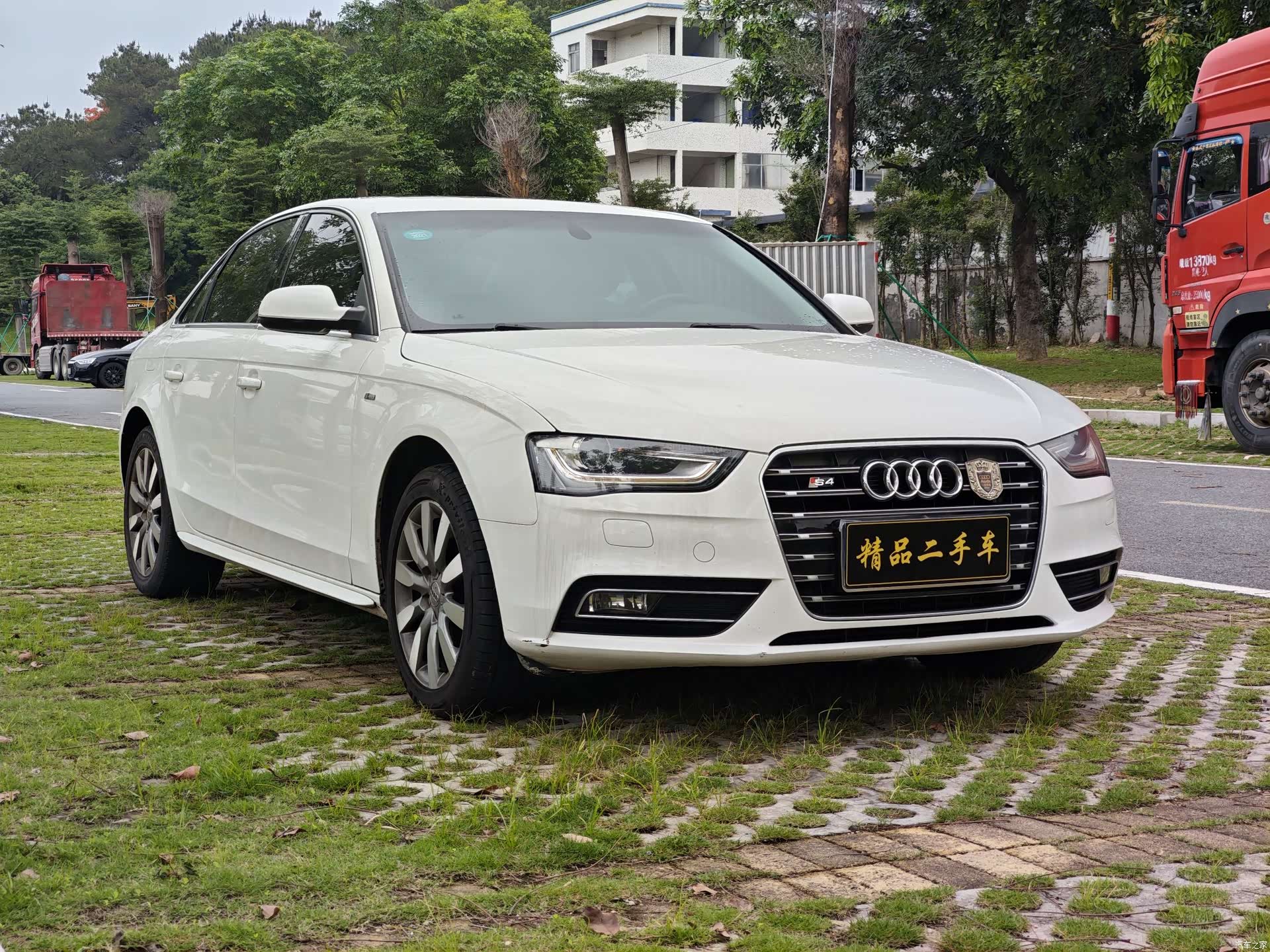 Audi A4L, 2014 4
