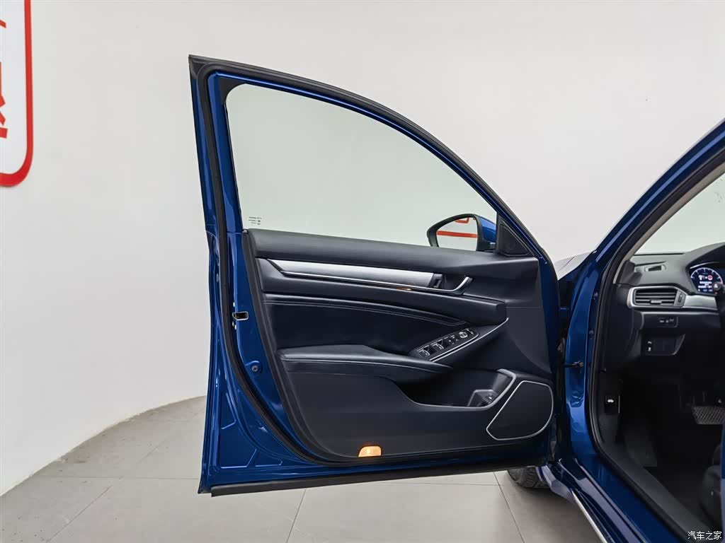 Honda Accord, 2018 8