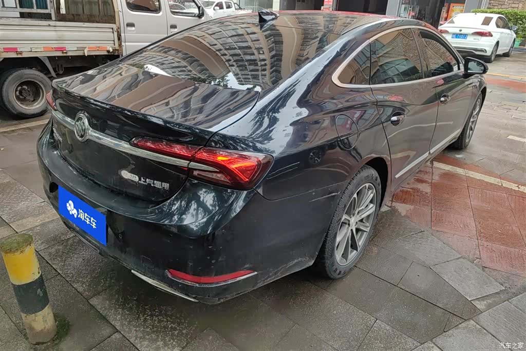 Buick LaCrosse, 2021 3