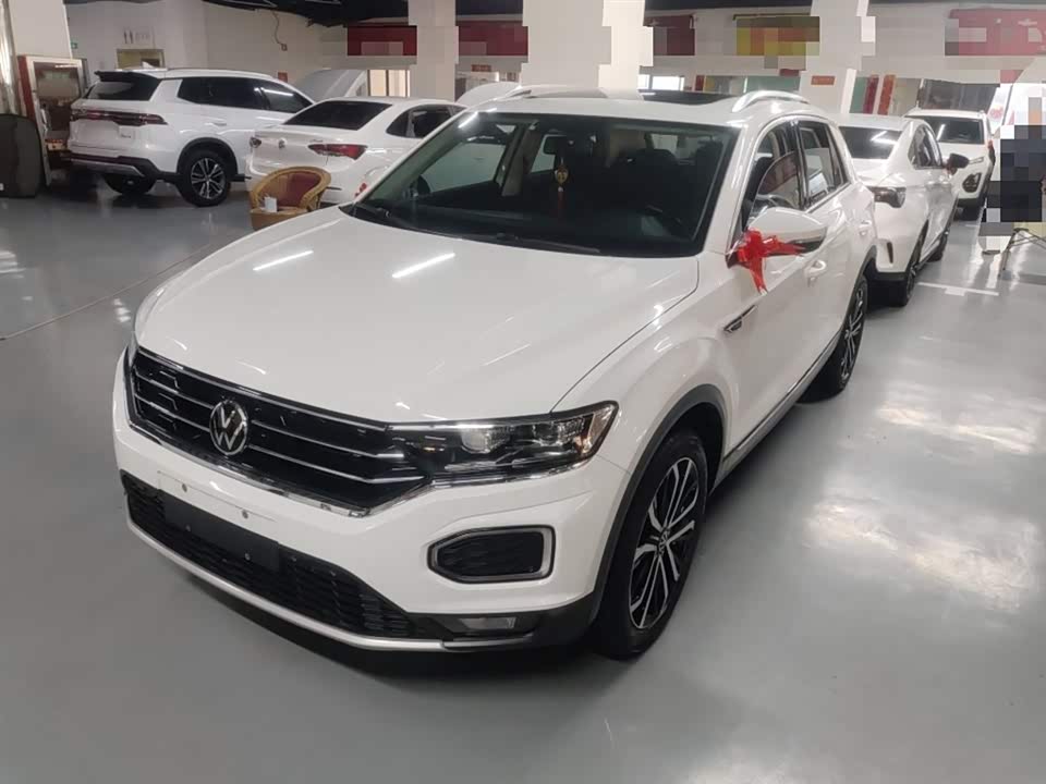 Volkswagen T-ROC exploring Songs