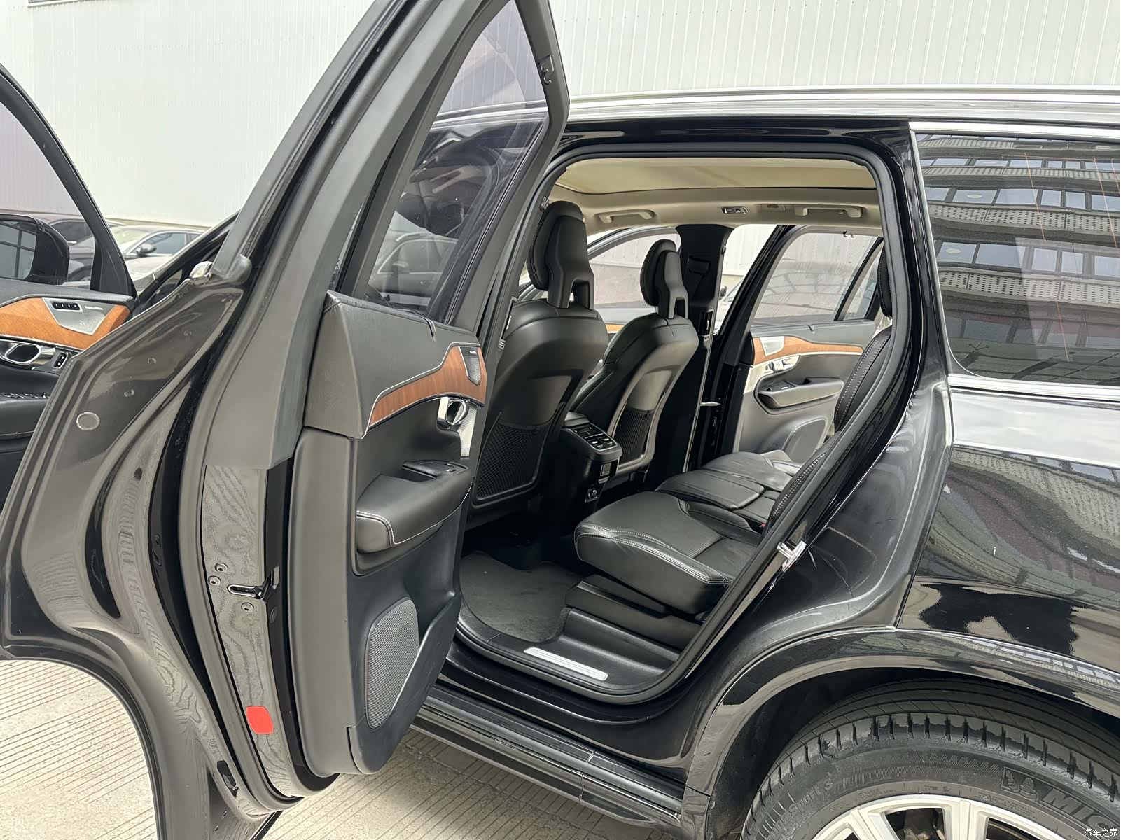 Volvo XC90, 2017 10