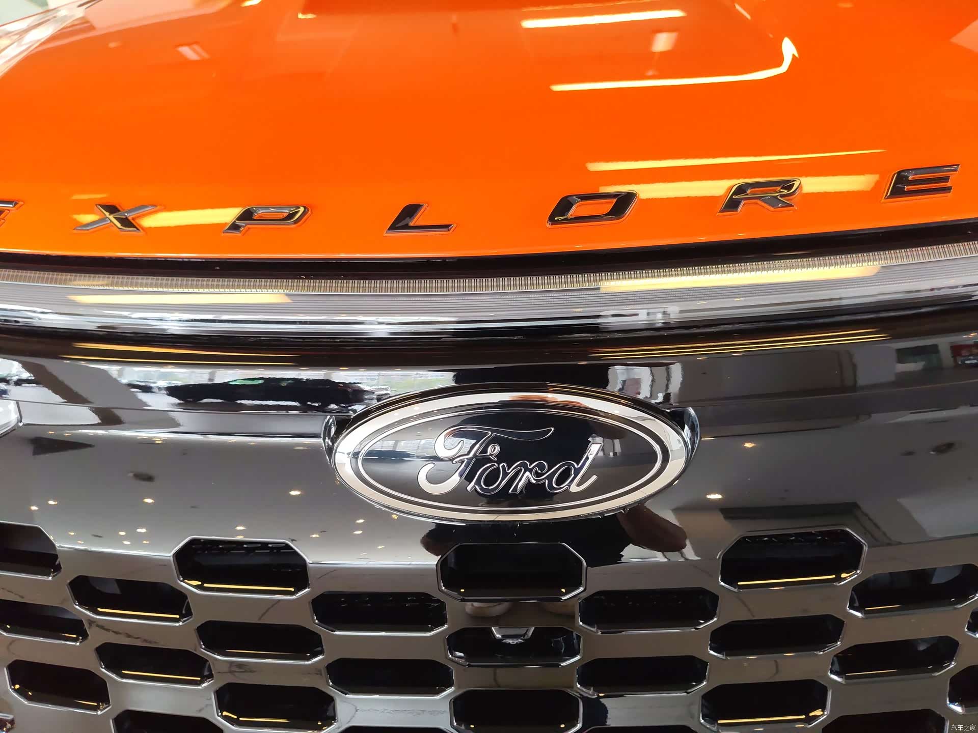 Ford Explorer, 2024 все фото