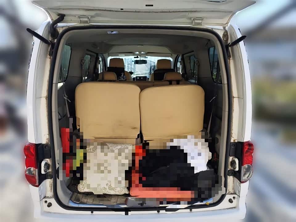 Nissan NV200