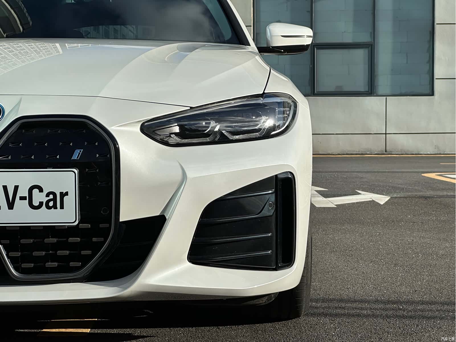 BMW i4, 2025 4