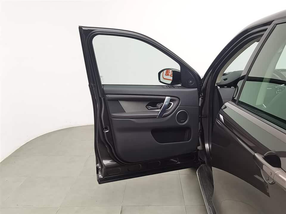 Land Rover Discover sports