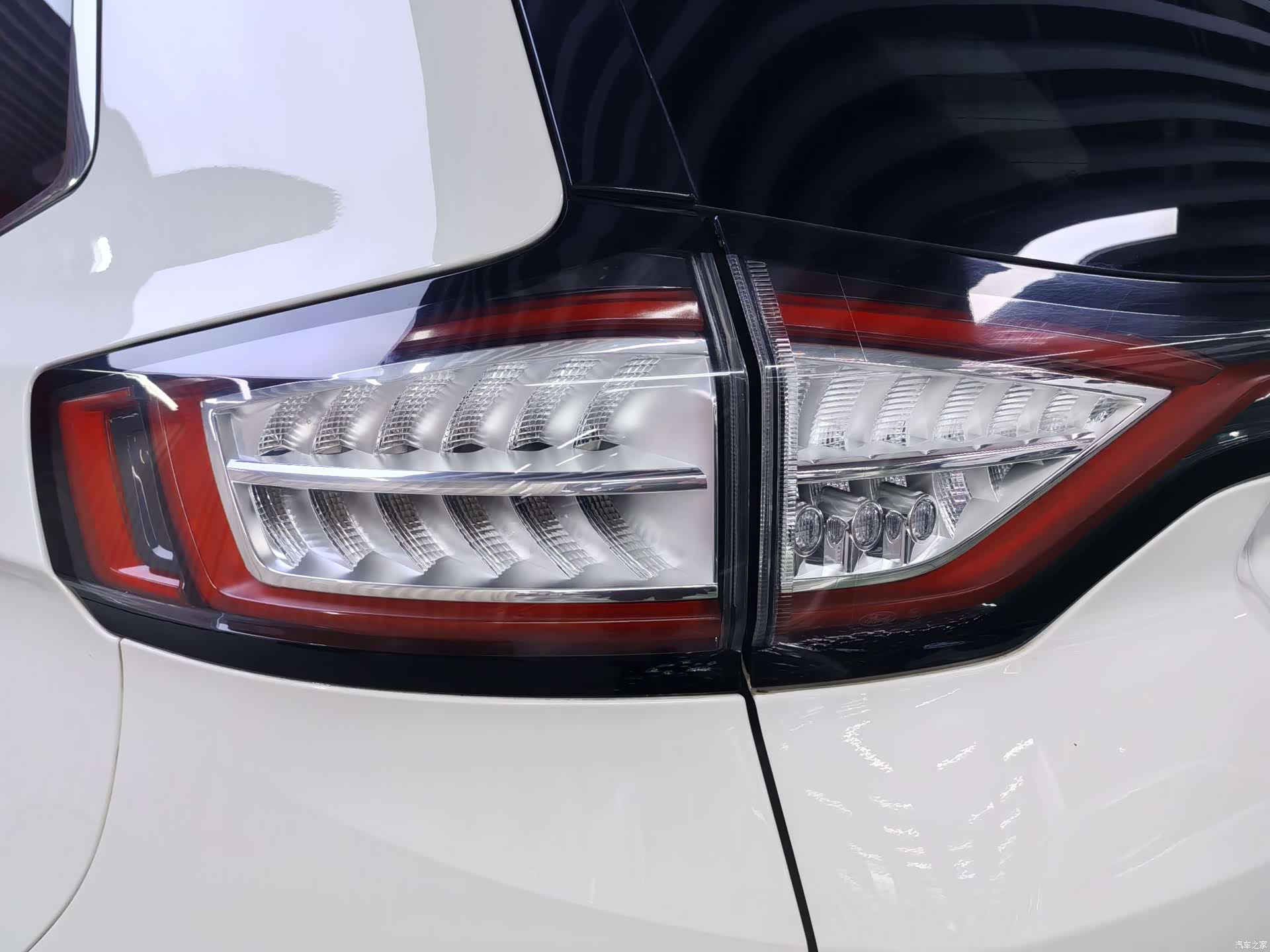 Ford Edge, 2016 10