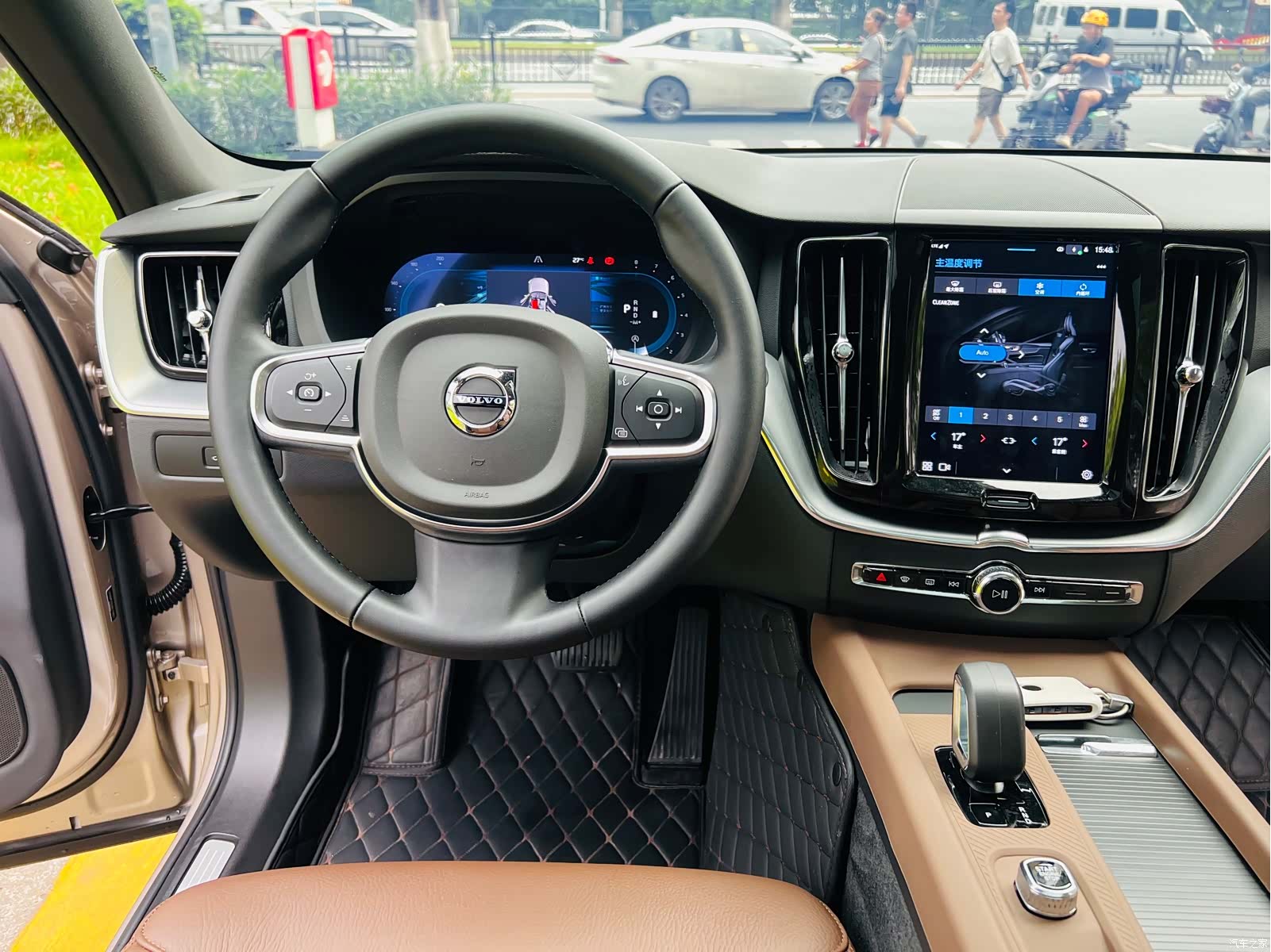 Volvo XC60, 2025 15
