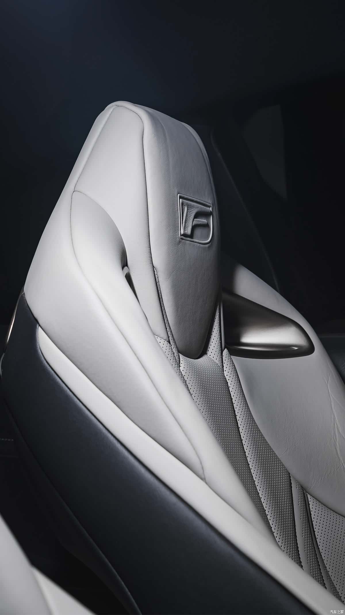 Lexus RC, 2016 19