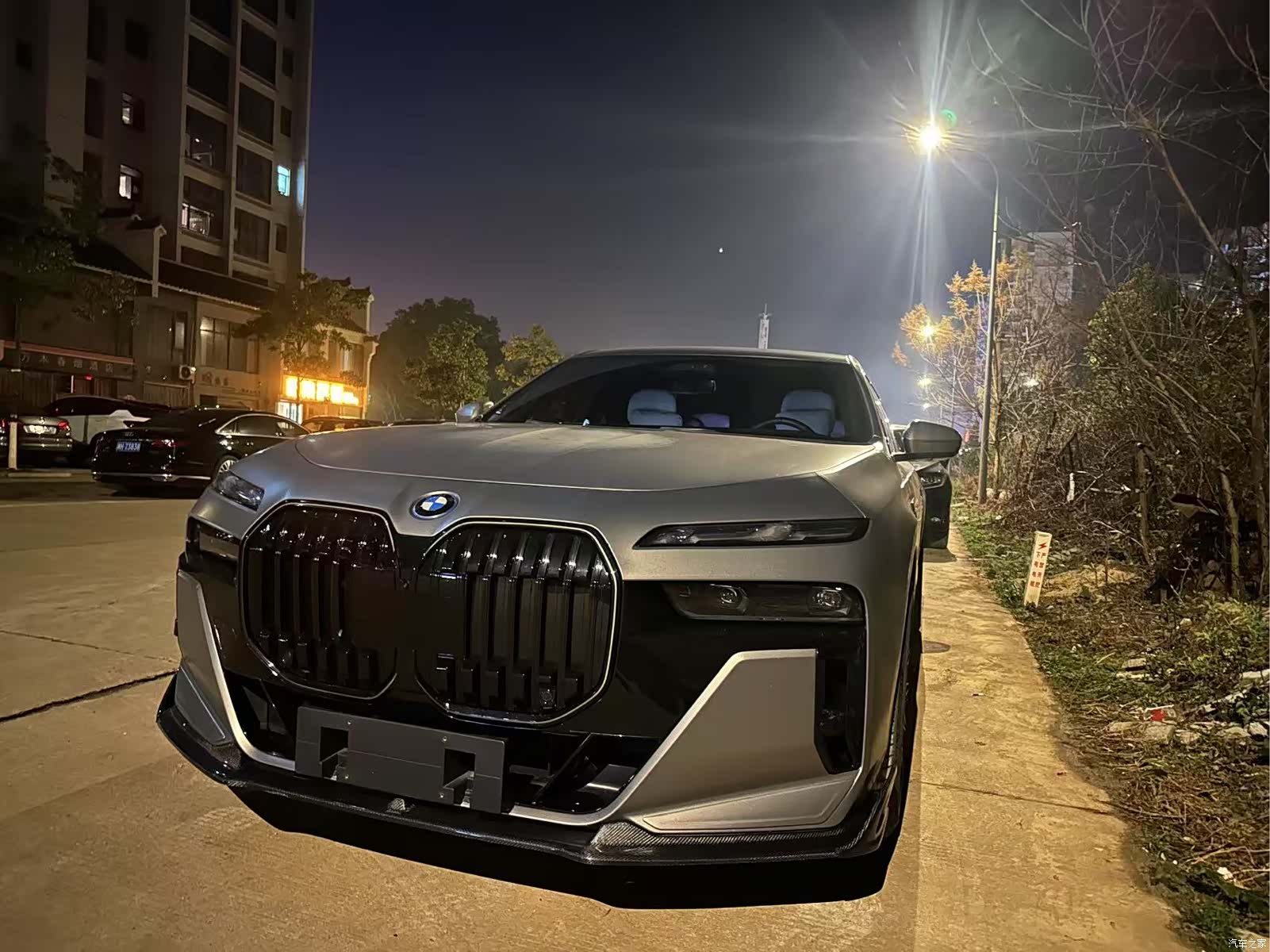 BMW i7, 2024 17