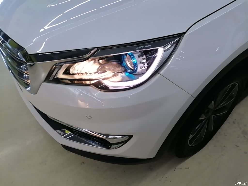 Jetour X70, 2018 24