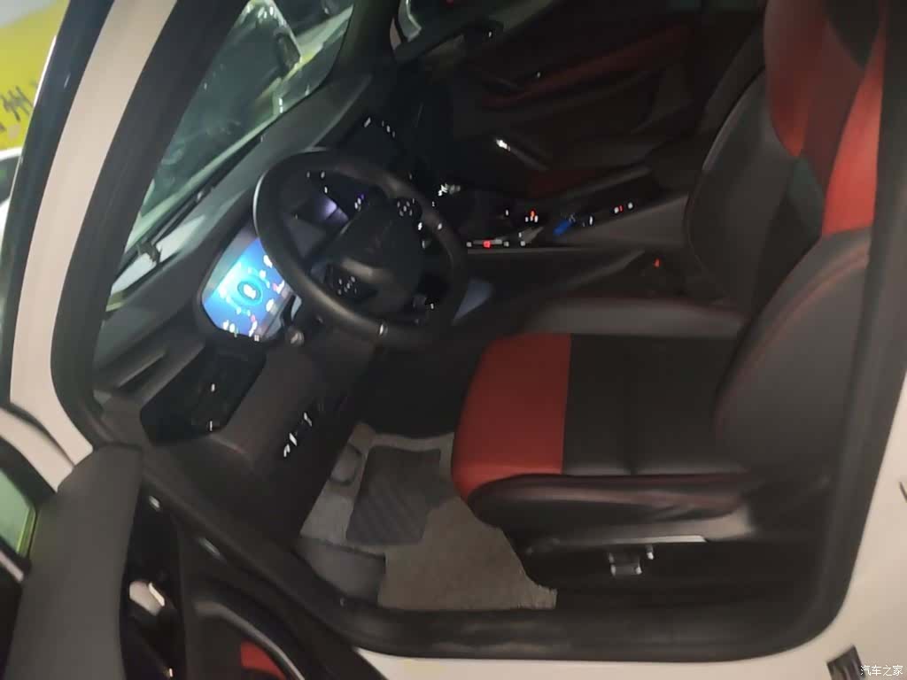 Lynk & Co 02, 2021 15