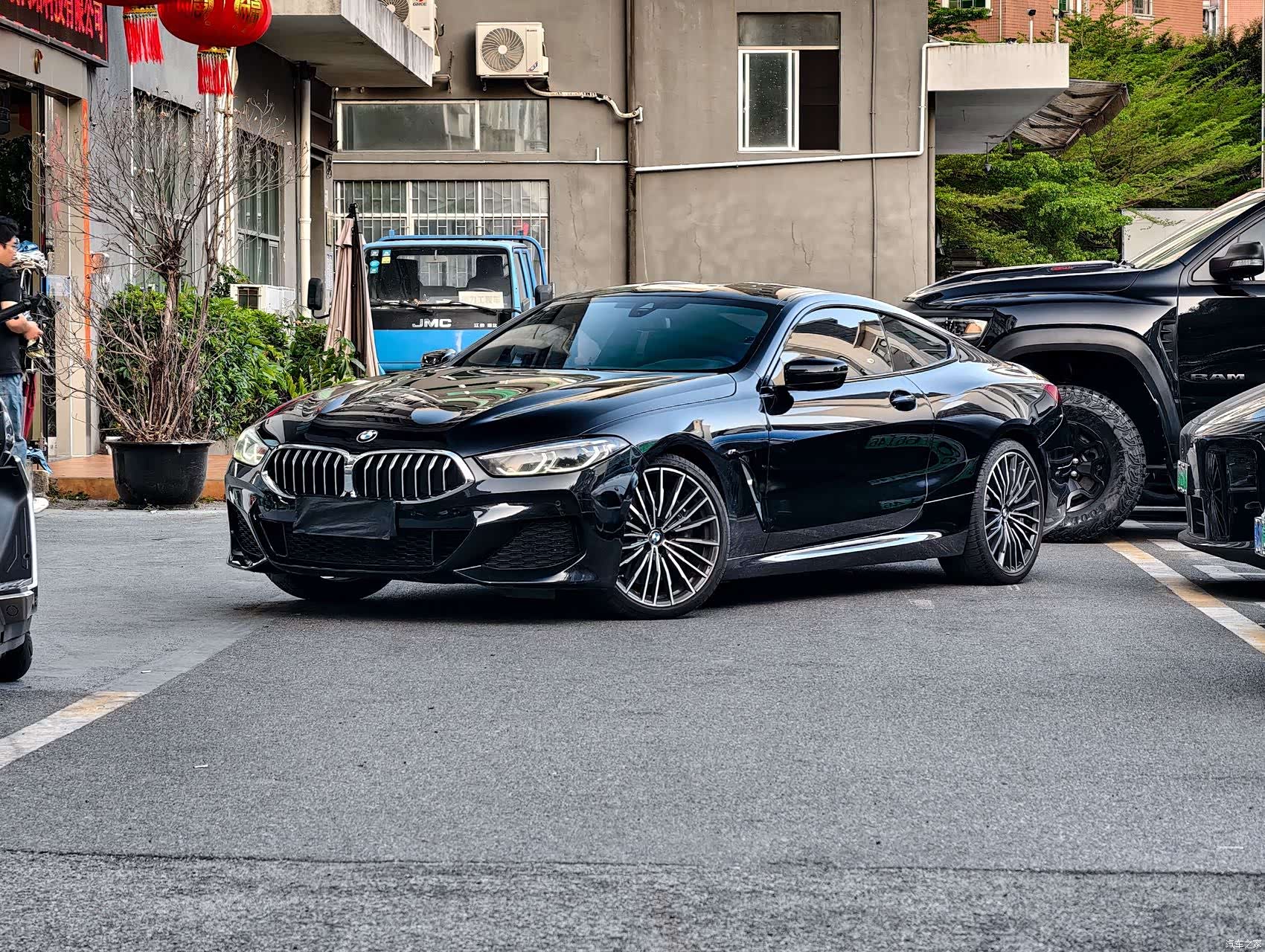 BMW 8 Series, 2020 1