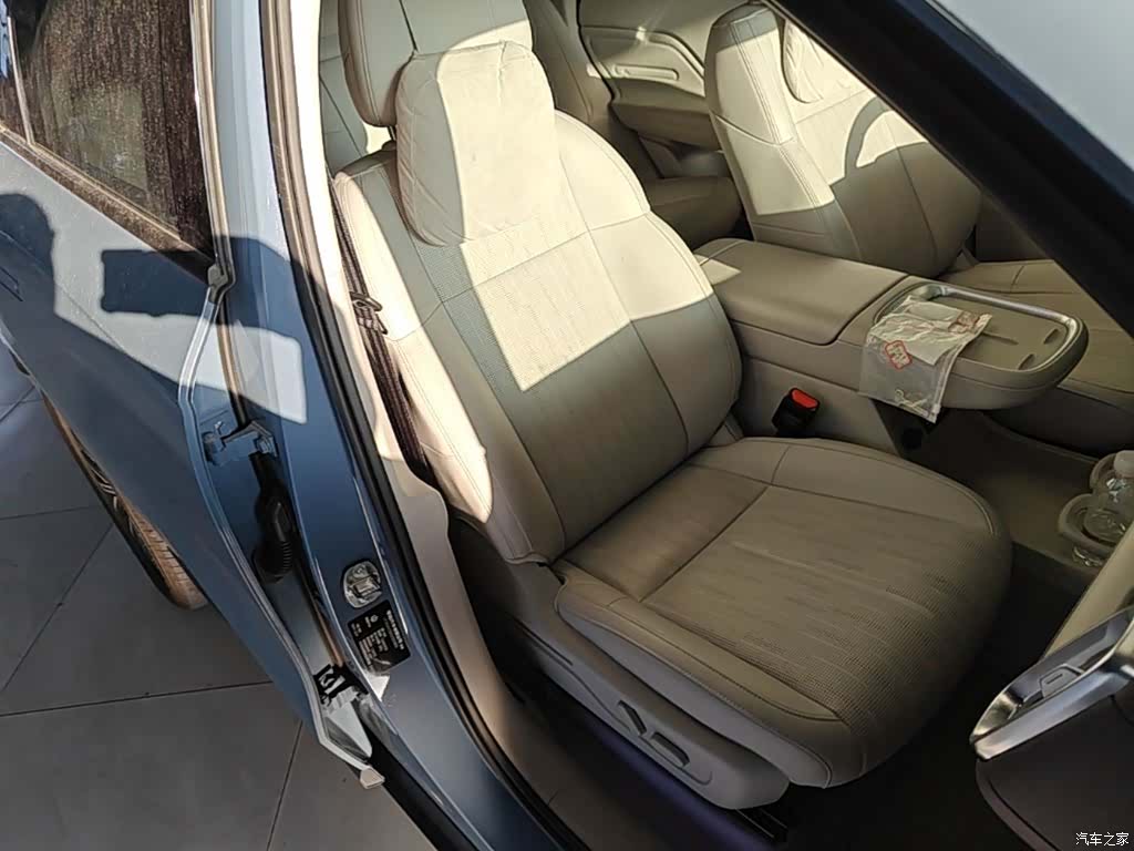 Leapmotor B10, 2025 25