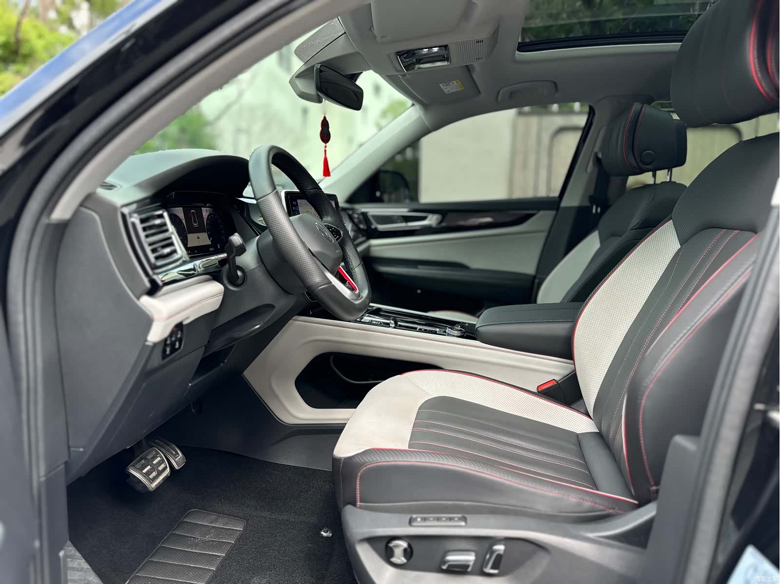 Volkswagen Teramont X, 2024 4