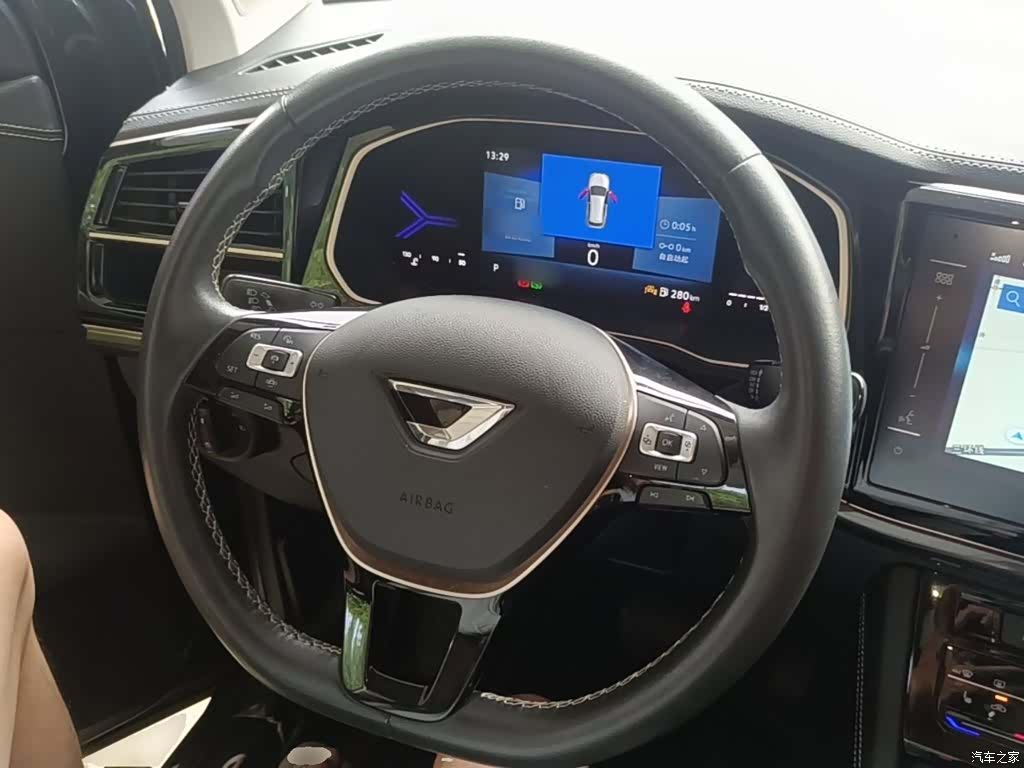 Volkswagen VS7, 2022 11