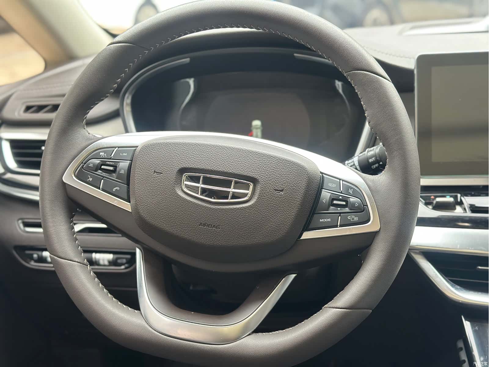 Geely Jiaji, 2020 15