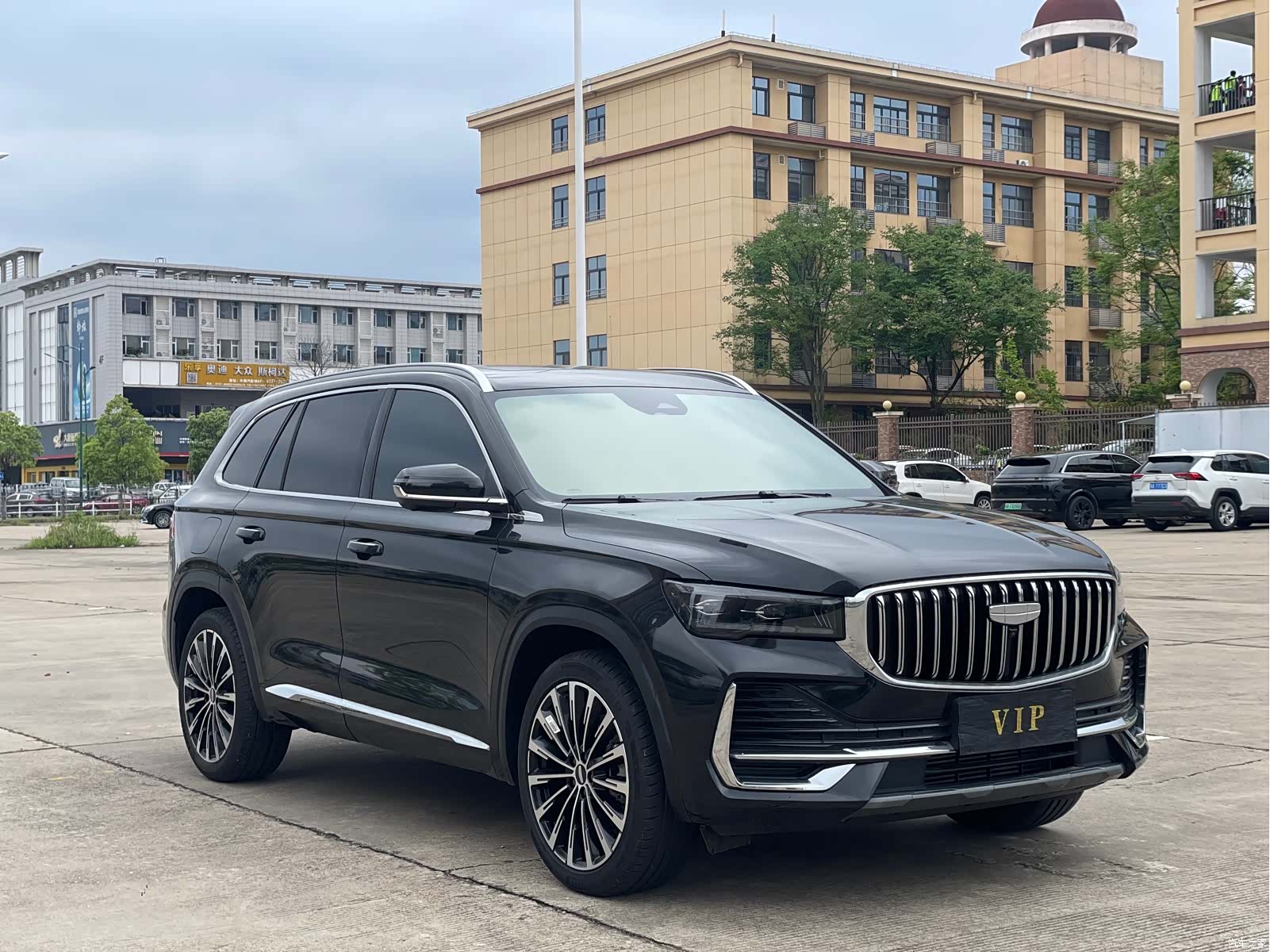 Geely Xingyue L, 2025 3