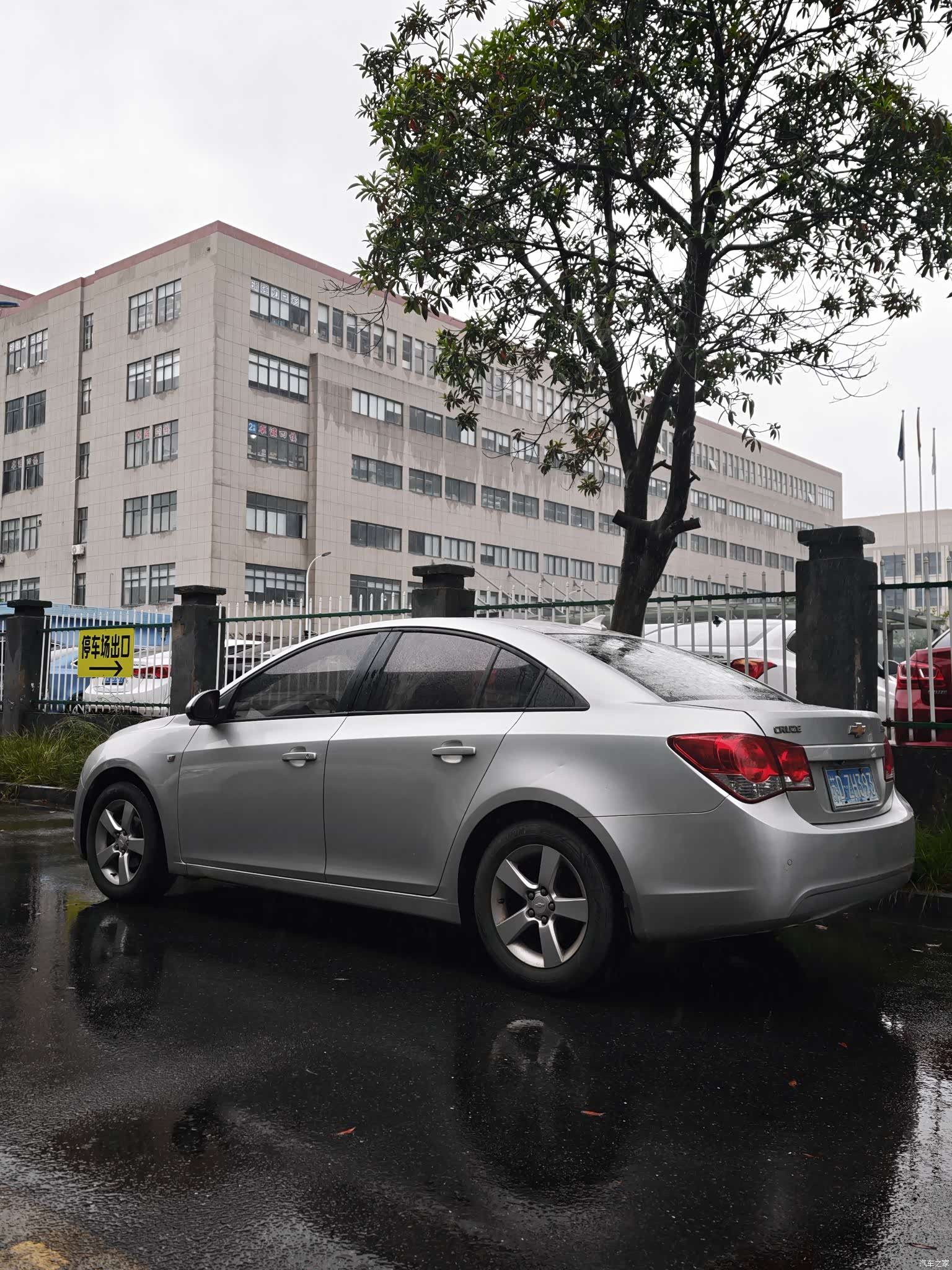 Chevrolet SE, 2012 6