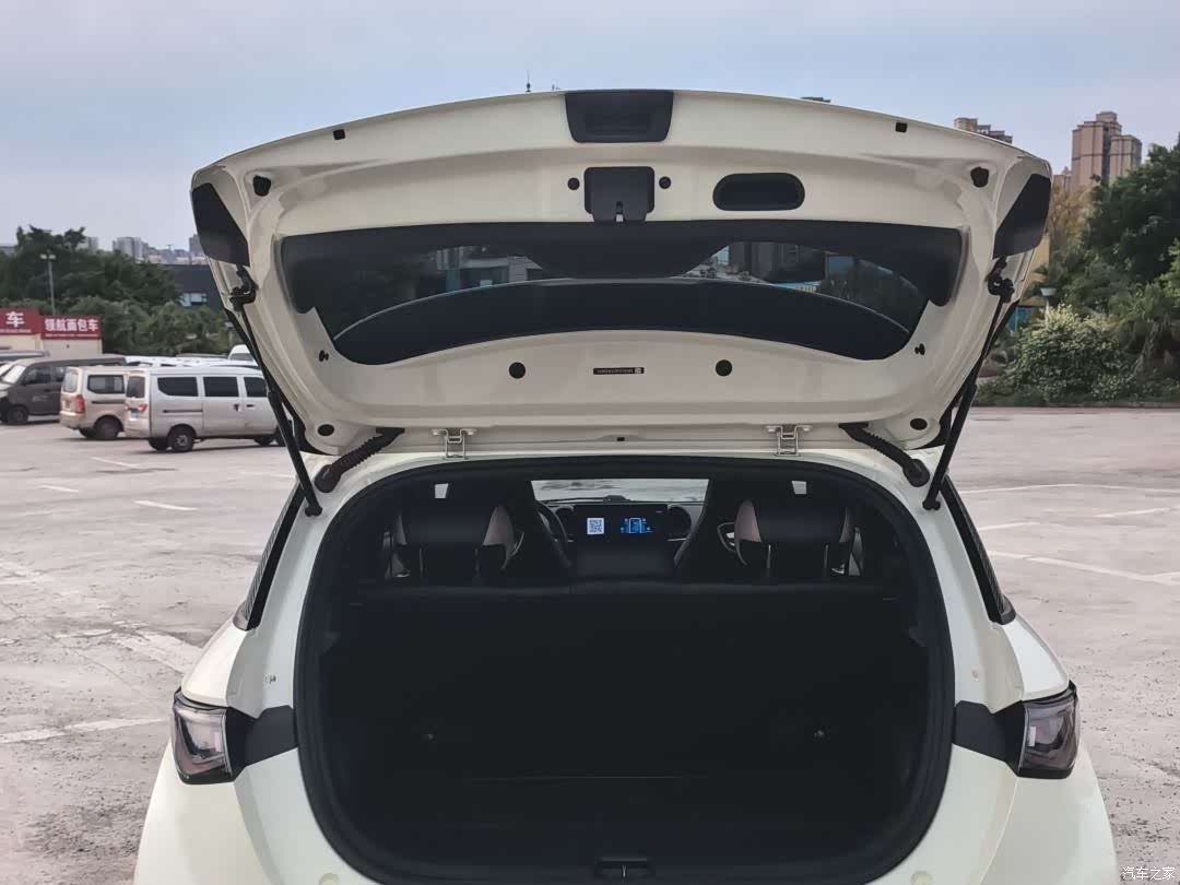 BYD Dolphin, 2024 15