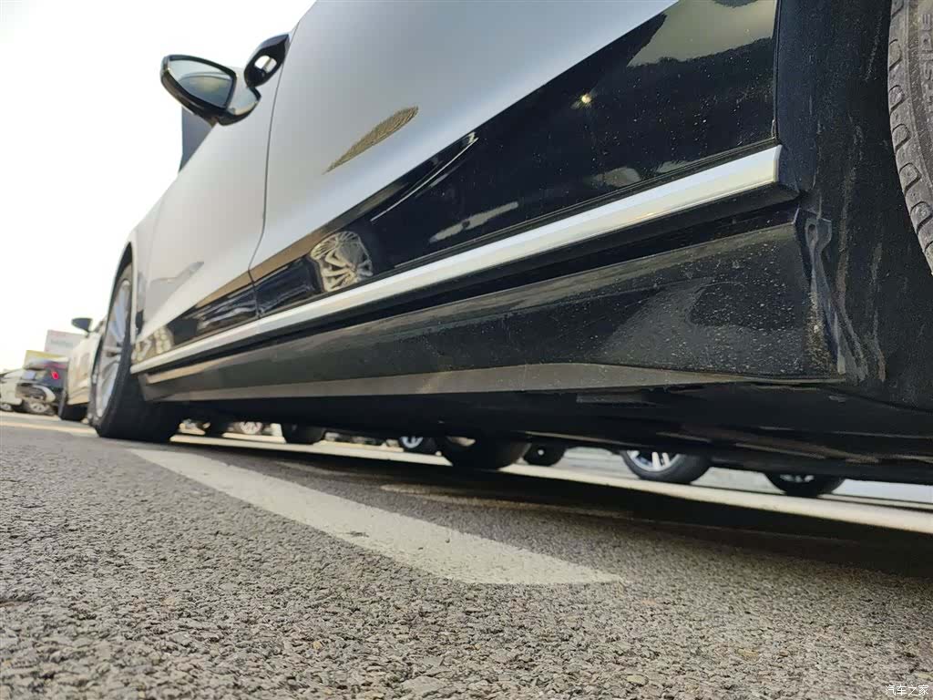 Audi A8L, 2021 21