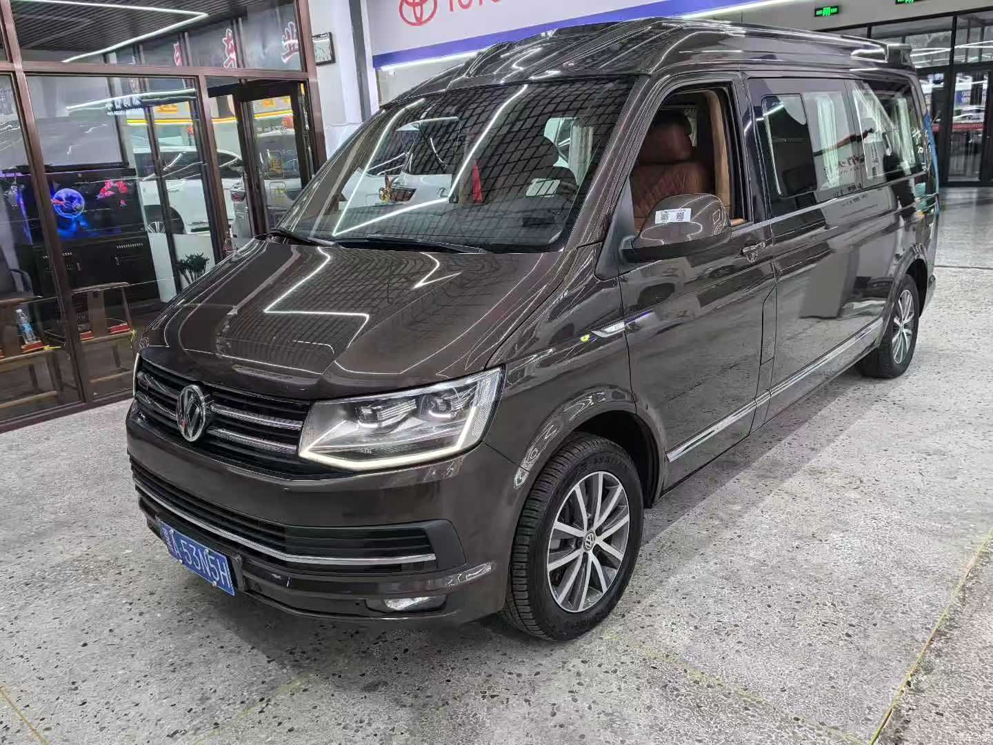 Volkswagen 7, 2017 2
