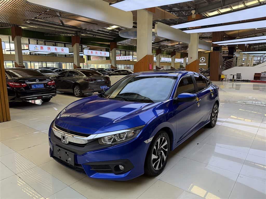 Honda Civic 2016 220TURBO CVT Luxury