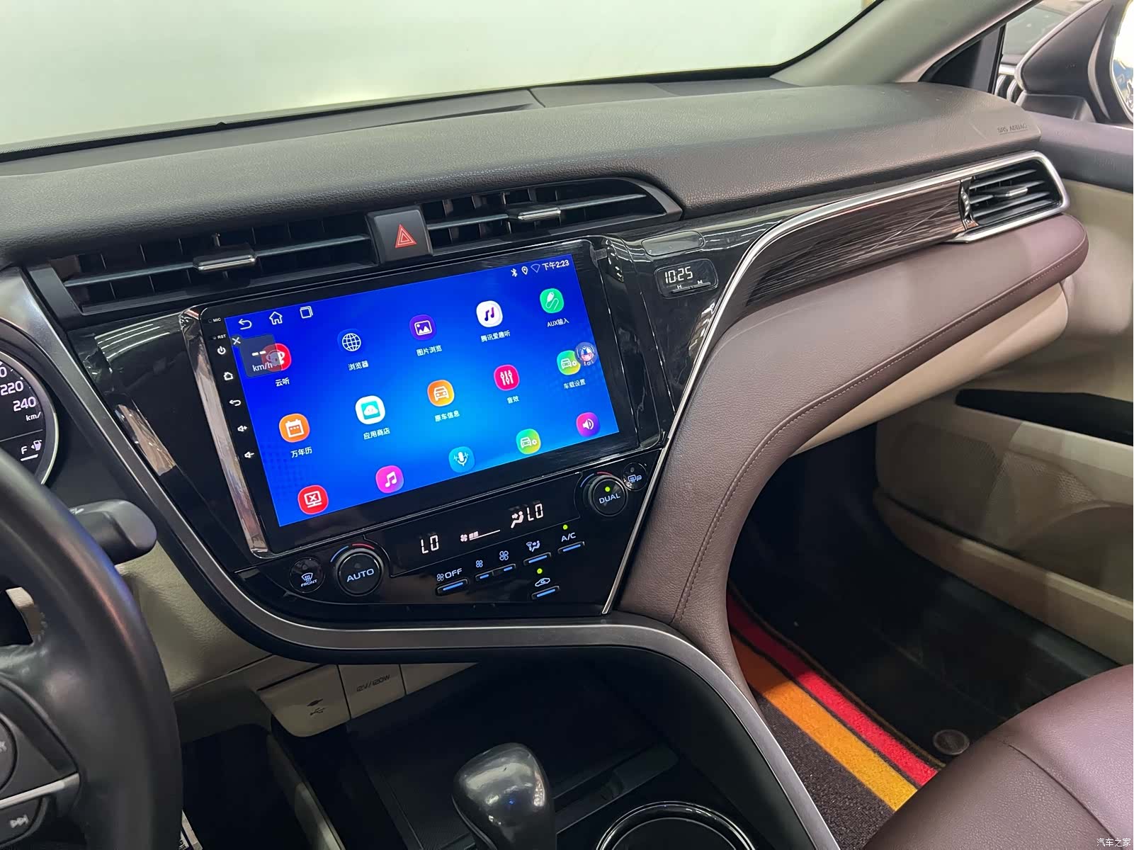 Toyota Camry, 2018 14