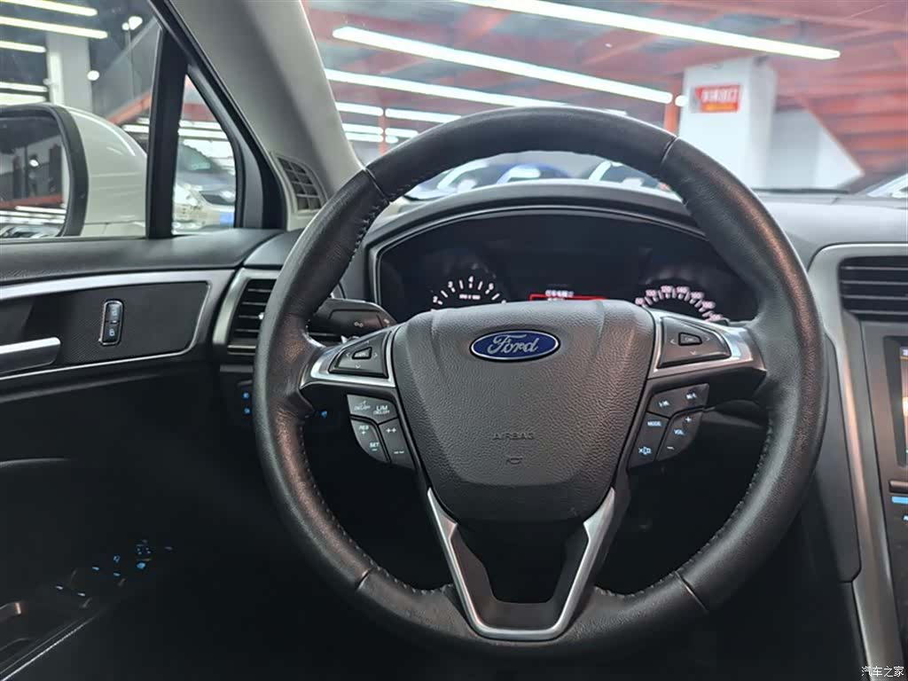 Ford Mondeo, 2019 6