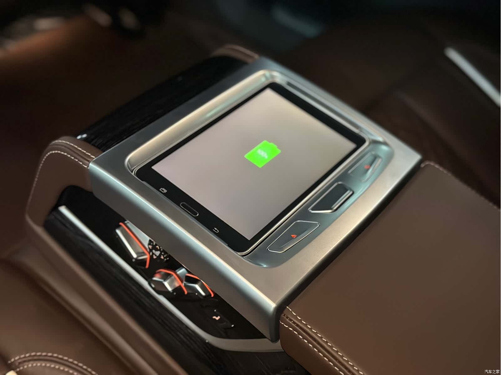 BMW 7 Series, 2021 все фото