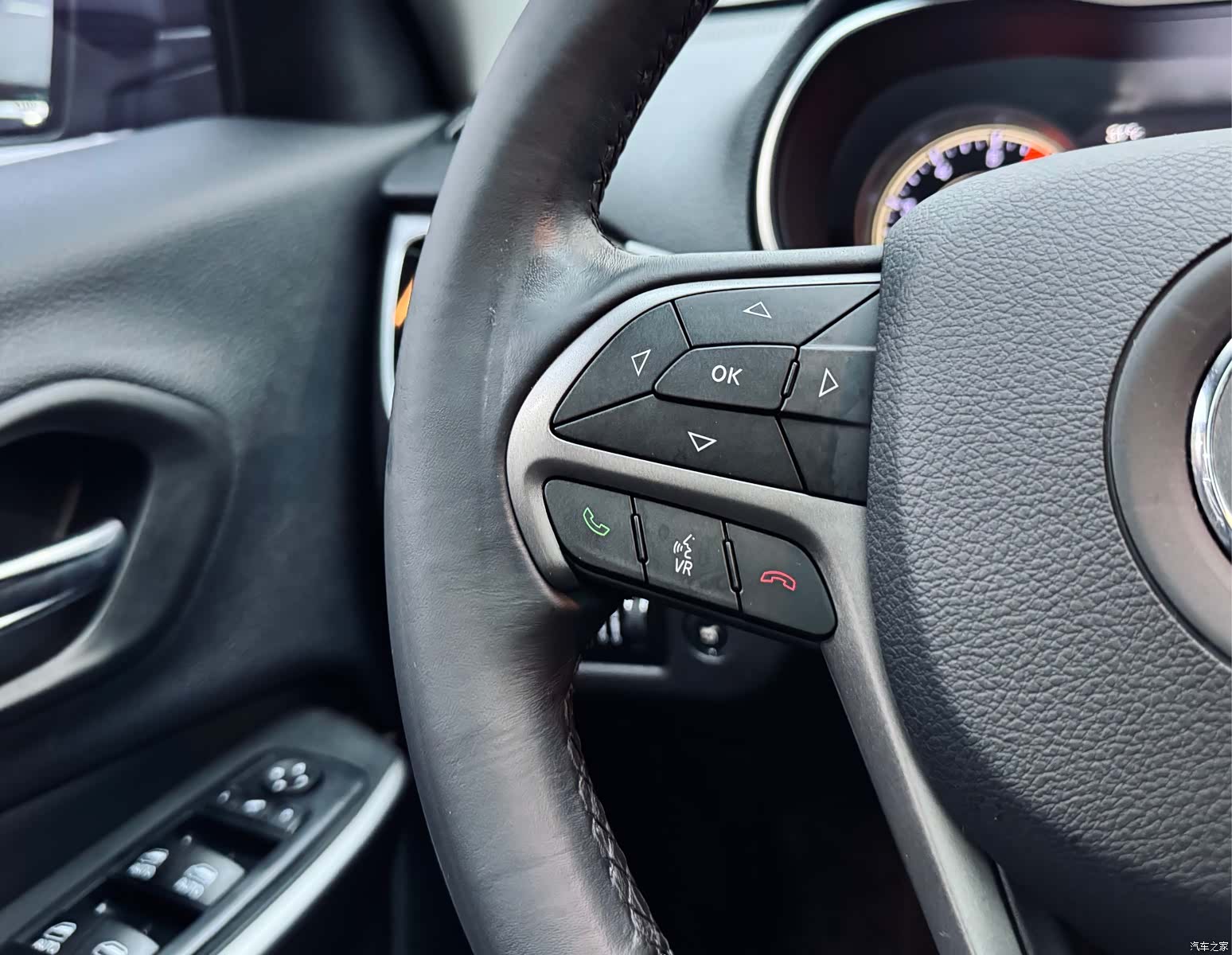 Jeep Cherokee, 2020 21