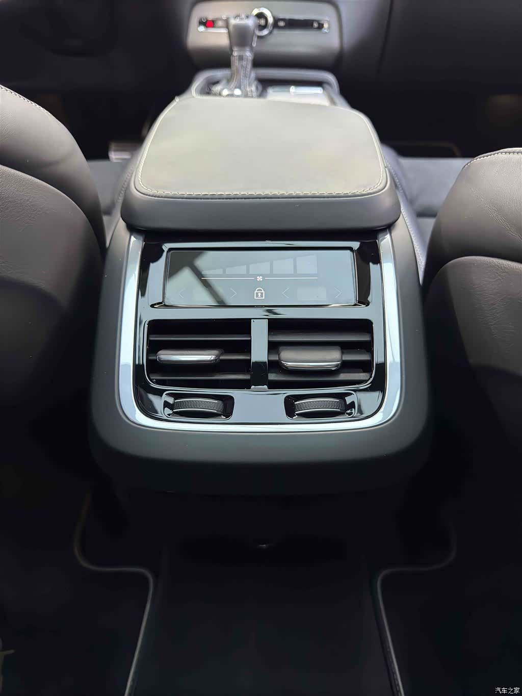 Volvo XC90, 2019 10