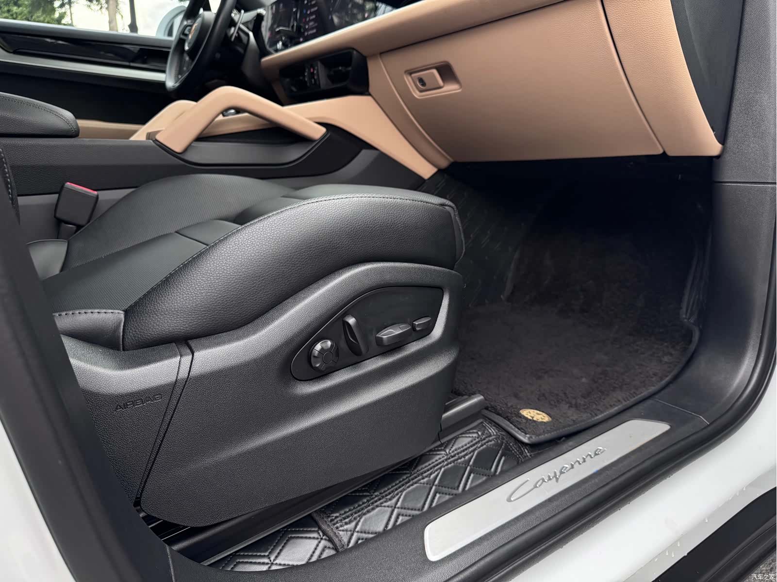 Porsche Cayenne, 2024 9