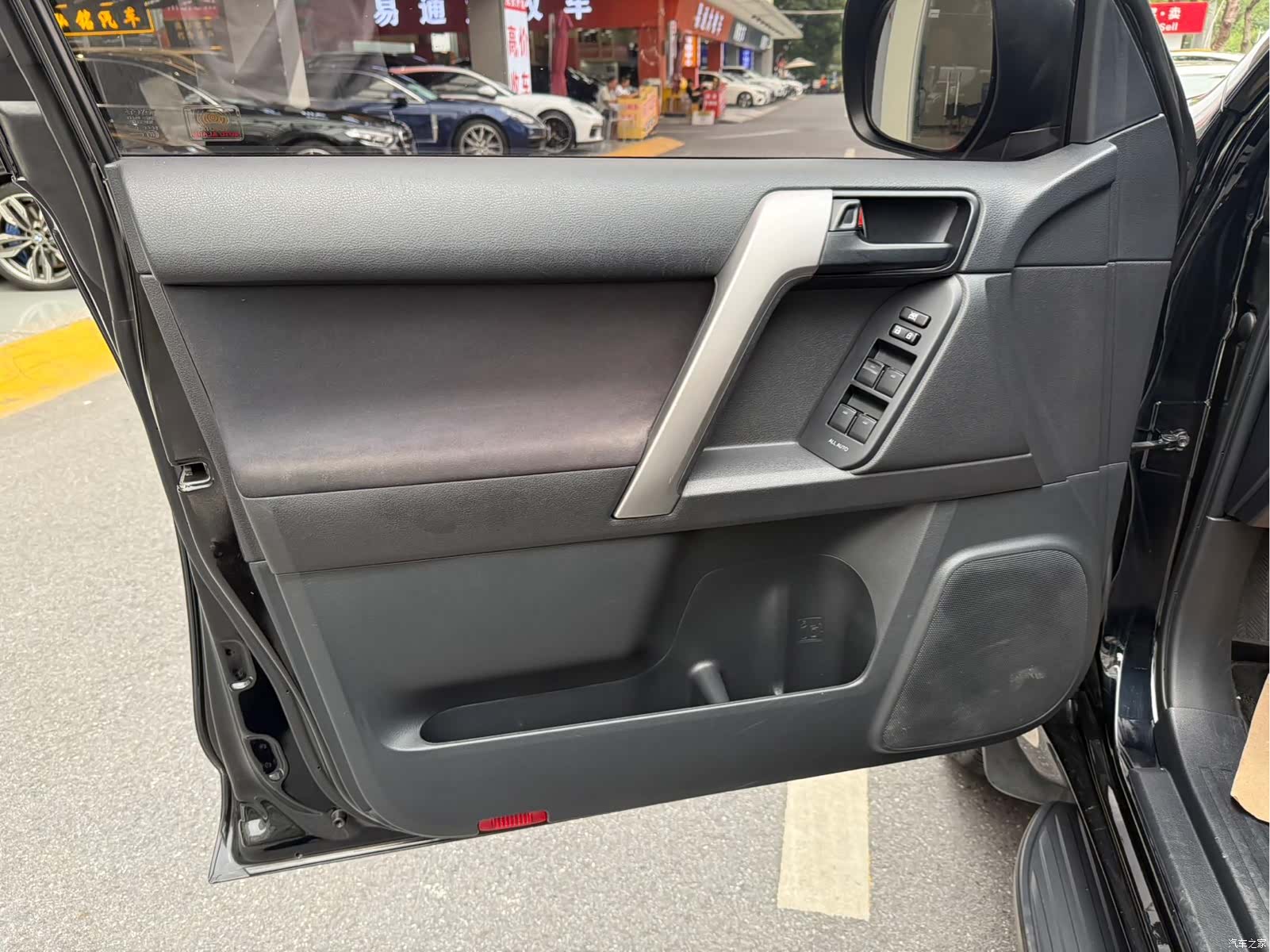 Toyota Prado, 2017 16