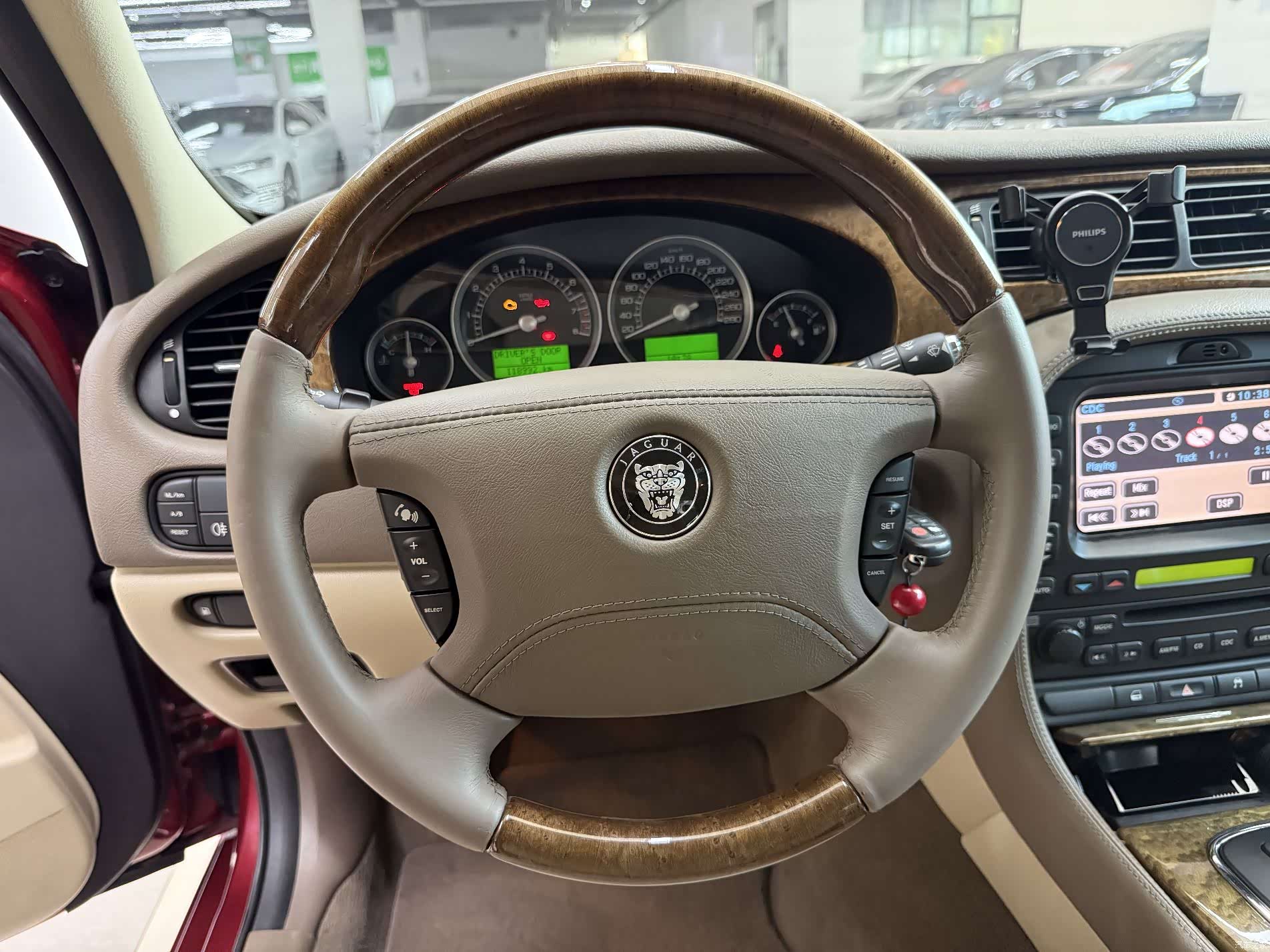 Jaguar S-TYPE, 2008 15